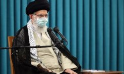 رهبر انقلاب: تشییع جنازه‌های عظیم شهدا باید در تاریخ ثبت شود