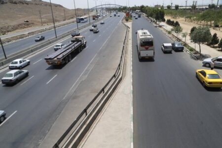 احداث پهلوگاه و جايگاه پلیس راهور در  بزرگراه امام رضا (ع) منطقه ۱۵