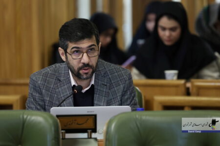 ملت ایران رهبری را جان خود می‌دانند