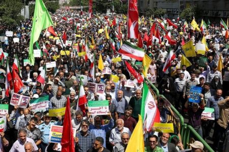 تجمع بزرگ مردمی در محکومیت اقدامات تروریستی؛ دوشنبه۲۲ دی