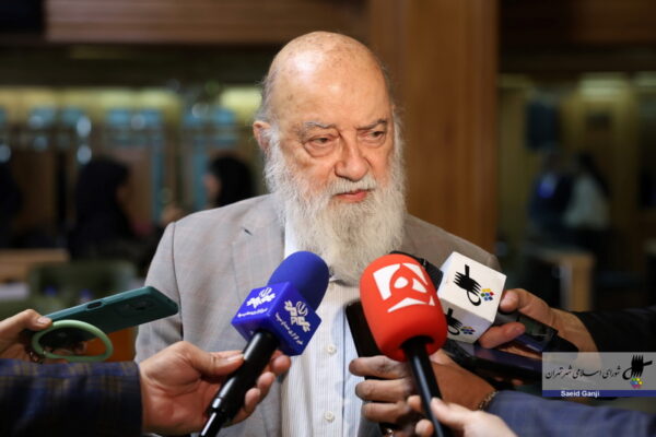 راهکارهای علمی برای مدیریت ترافیک شب عید تهران