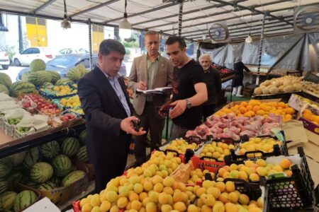 پایش میدانی بازار با حضور سرزده فرماندار بابلسر