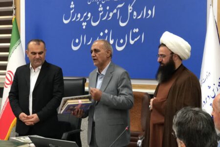 برپایی نشست صمیمی پیشکسوتان تعلیم و تربیت با مدیرکل آموزش و پرورش مازندران