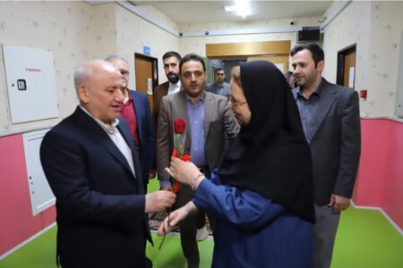 حضور استاندار مازندران در شیرخوارگاه و خانه نوباوگان شکوفه ساری