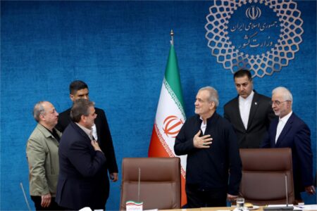 تقدیر رئیس جمهور از پدر و پسر آتش‌نشان مازندرانی