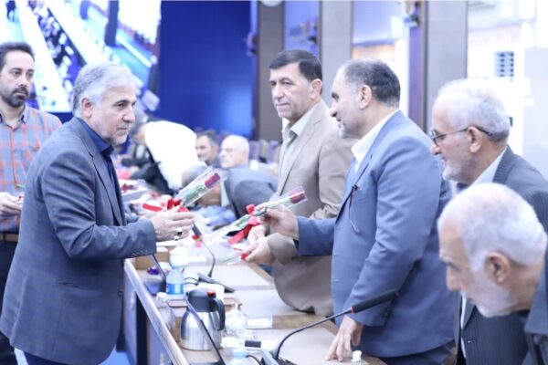 ۷. ۱ همت تسهیلات به تعاونی های مازندران در سال گذشته پرداخت شد